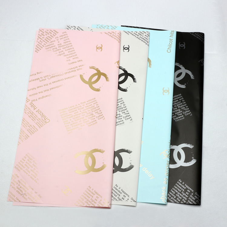 Baliaci papier značky Chanel