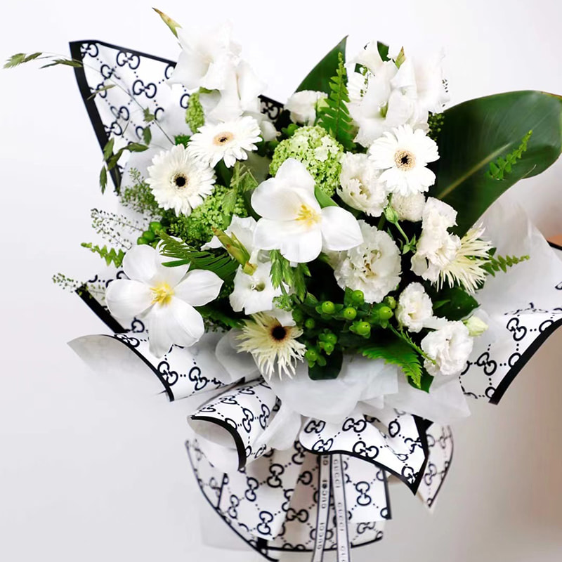 Módny baliaci papier G-Flower