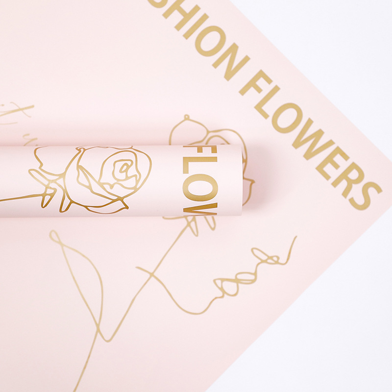Baliaci papier Flower Love-Bouquet so vzorom ruží